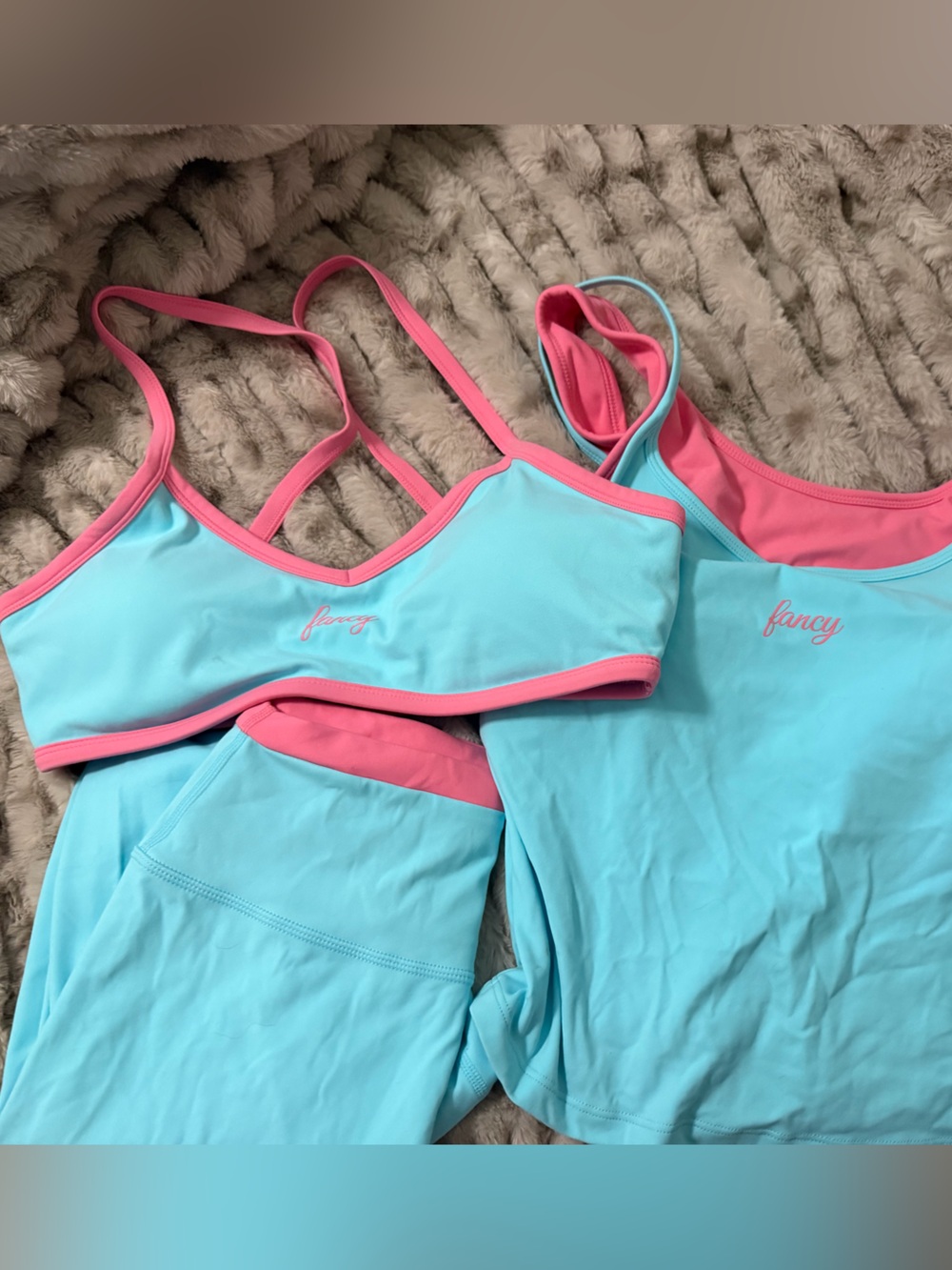 Fancy 3pc set  M bottom L tops